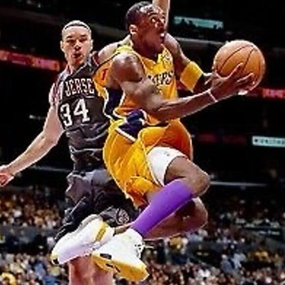 ADIDAS CRAZY 1 White Gold Lakers Kobe
Edition Size 8 Brand New main image 8